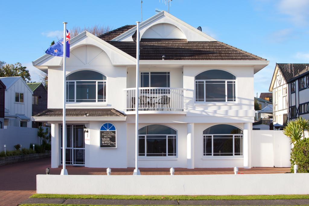 Lakeside Taupo Motel מראה חיצוני תמונה