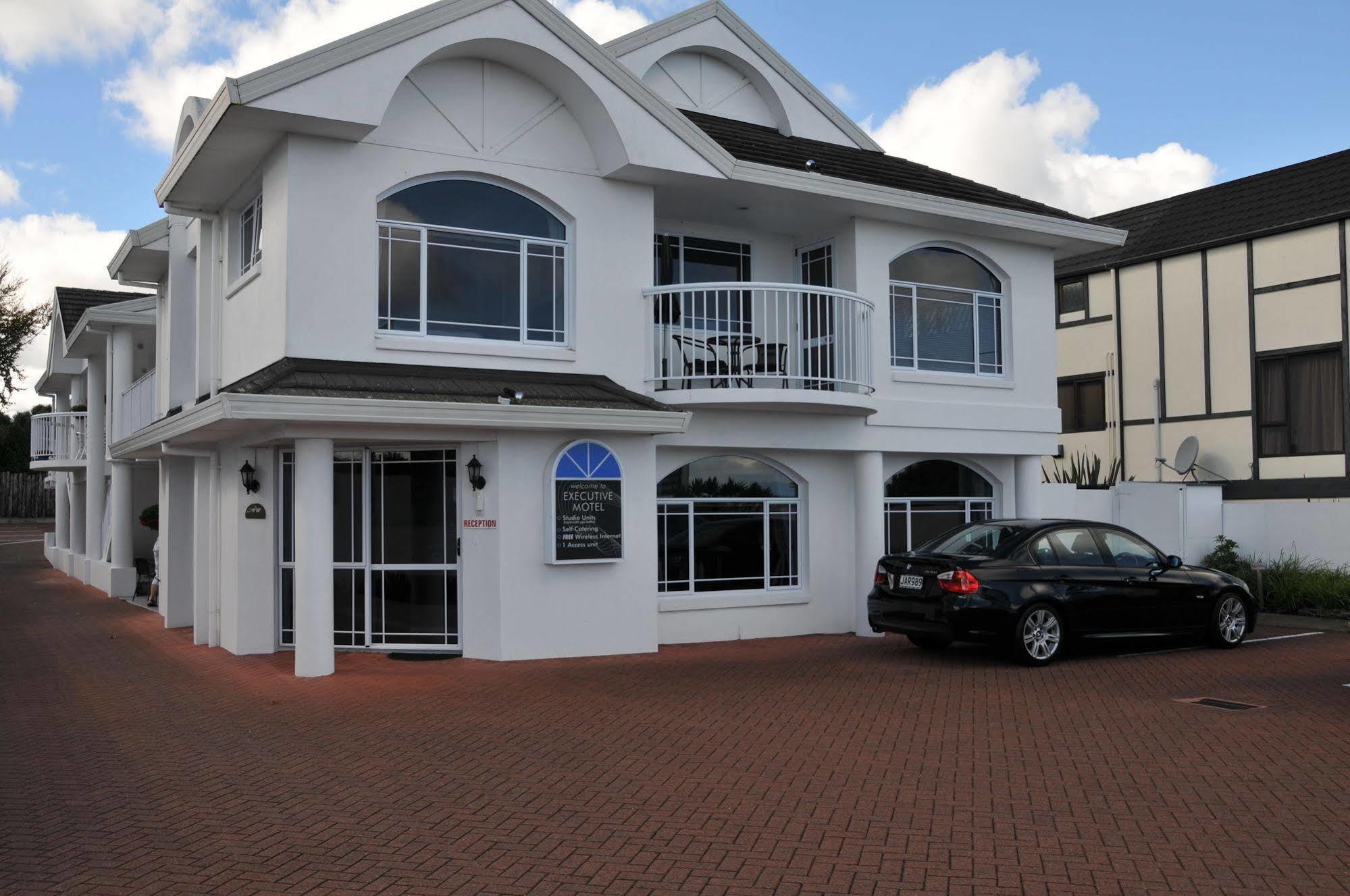 Lakeside Taupo Motel מראה חיצוני תמונה
